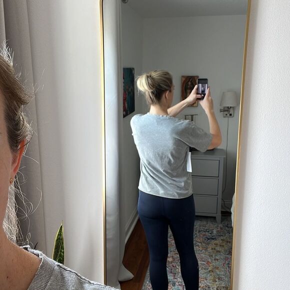 TopShop Short Sleeve Crewneck Distressed Hem T-Shirt Size 4 Grey - Picture 4 of 7